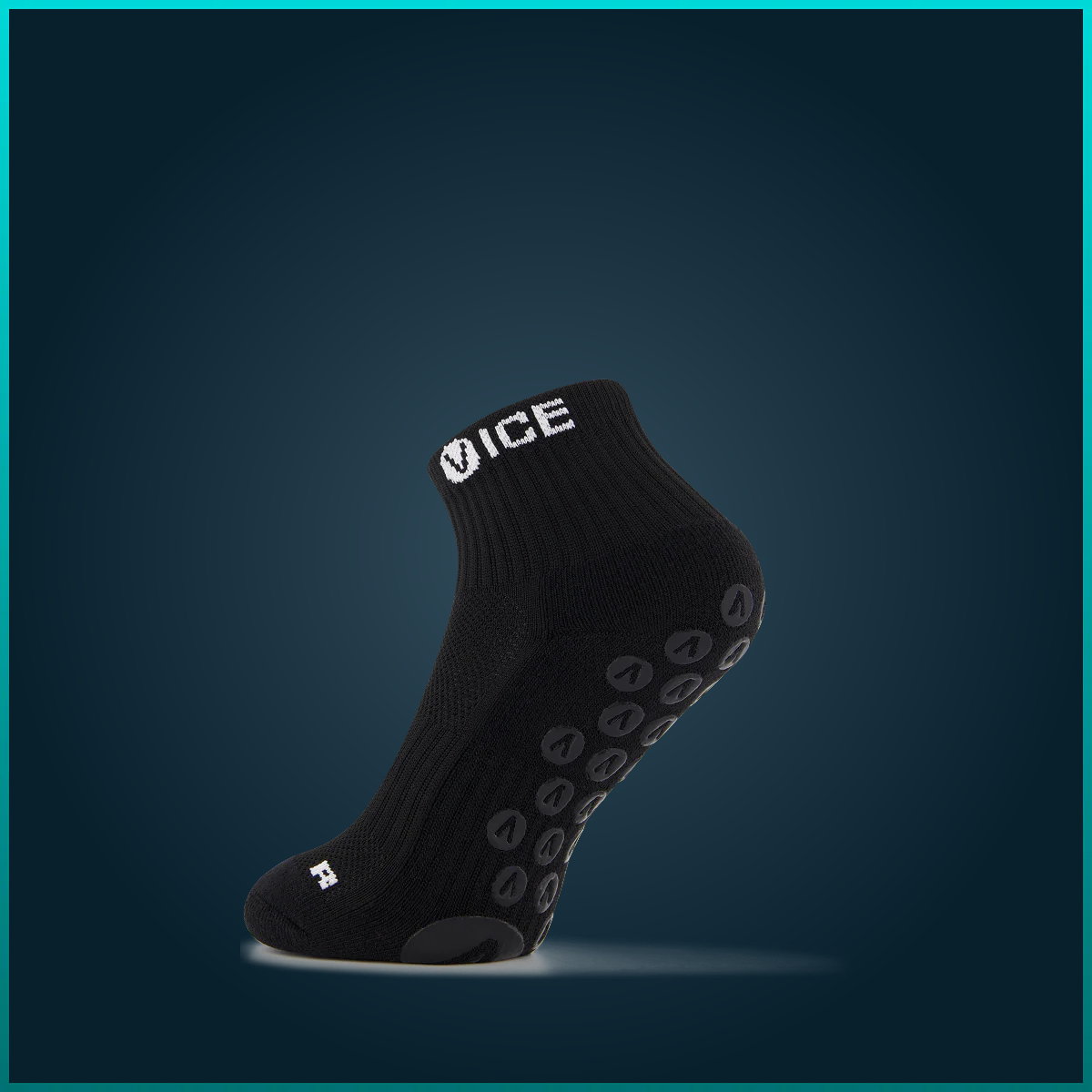 Grip Socks - Black Quarter Crew